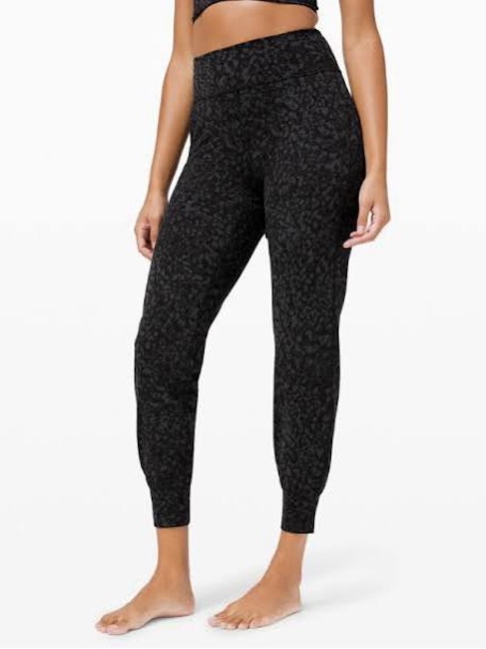 064 lululemon Animal Print Athletic Leggings in Black Like New